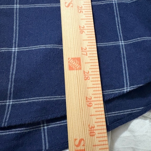 Faherty Men’s The All Time Shirt Navy Windowpane Casual Button Down,Tailored Fit - Picture 5 of 15